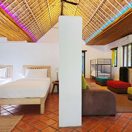 Baanpong Lodge San Kamphaeng Екстериор снимка