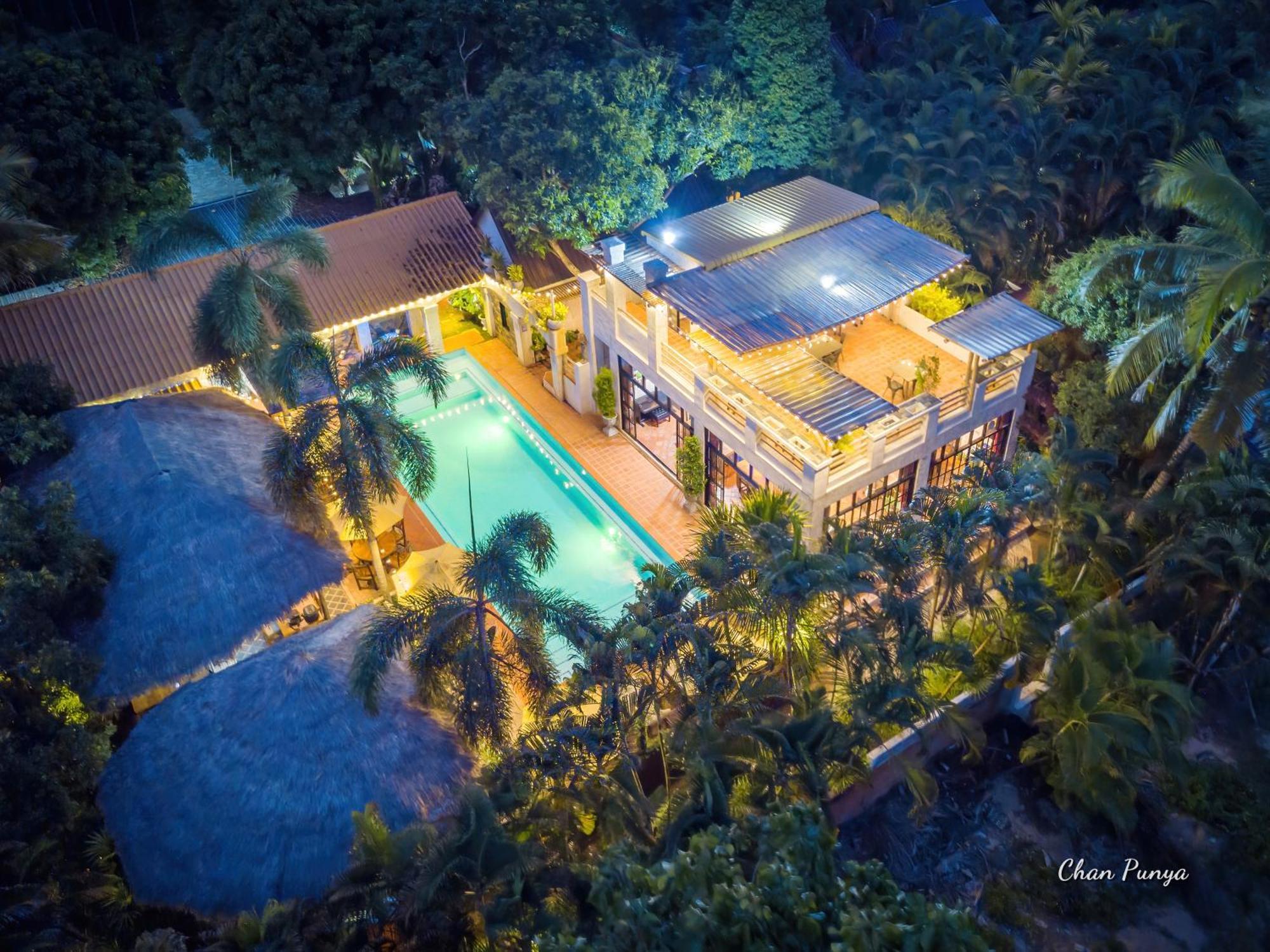 Baanpong Lodge San Kamphaeng Екстериор снимка