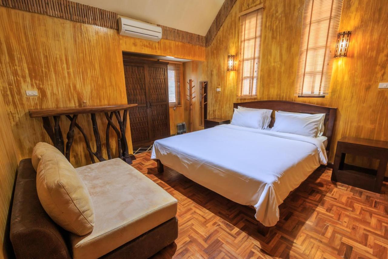 Baanpong Lodge San Kamphaeng Екстериор снимка